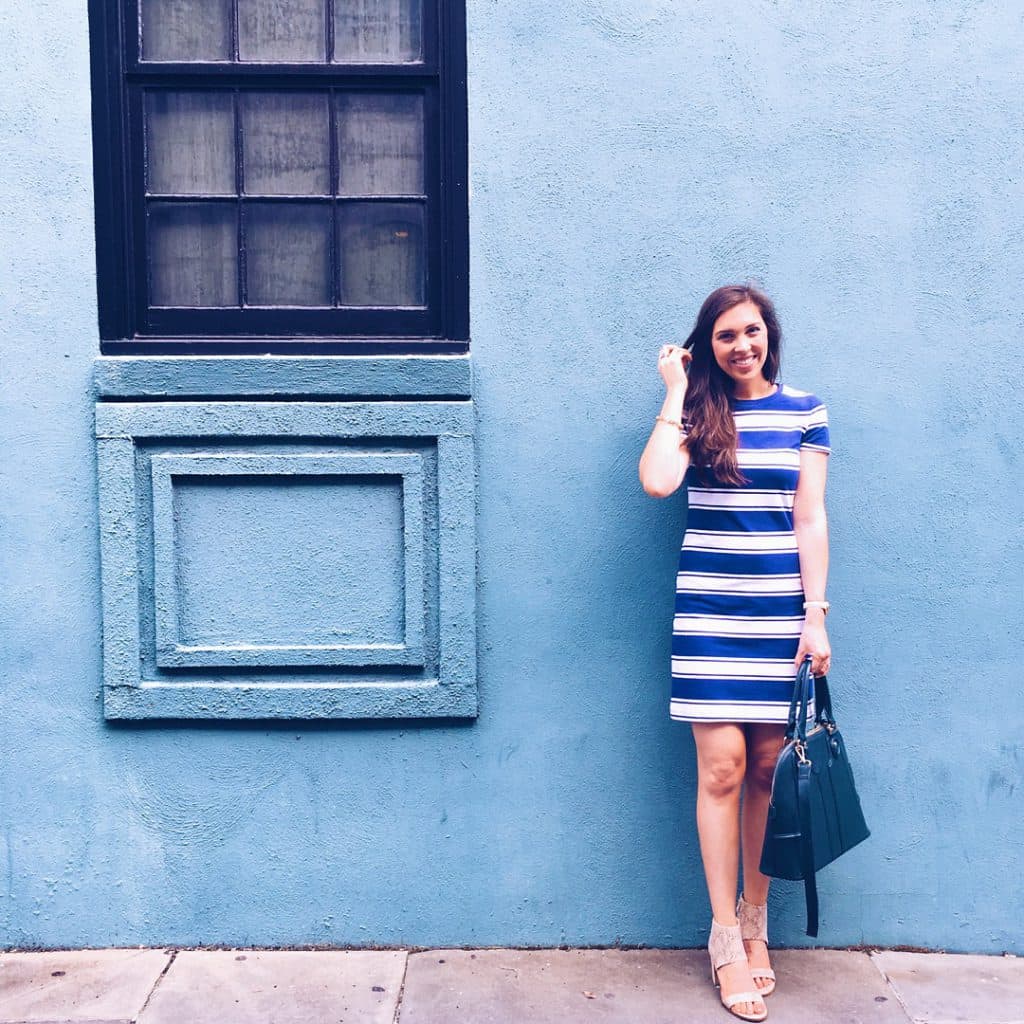 best charleston photo spots, photography locations in charleston, pretty charleston buildings, shelby vanhoy, pretty in the pines blog, fashion and lifestyle blog in the south, old navy striped fitted tee dress