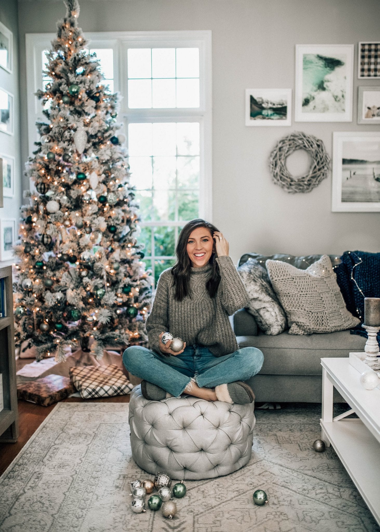 at home christmas blogger pretty in the pines