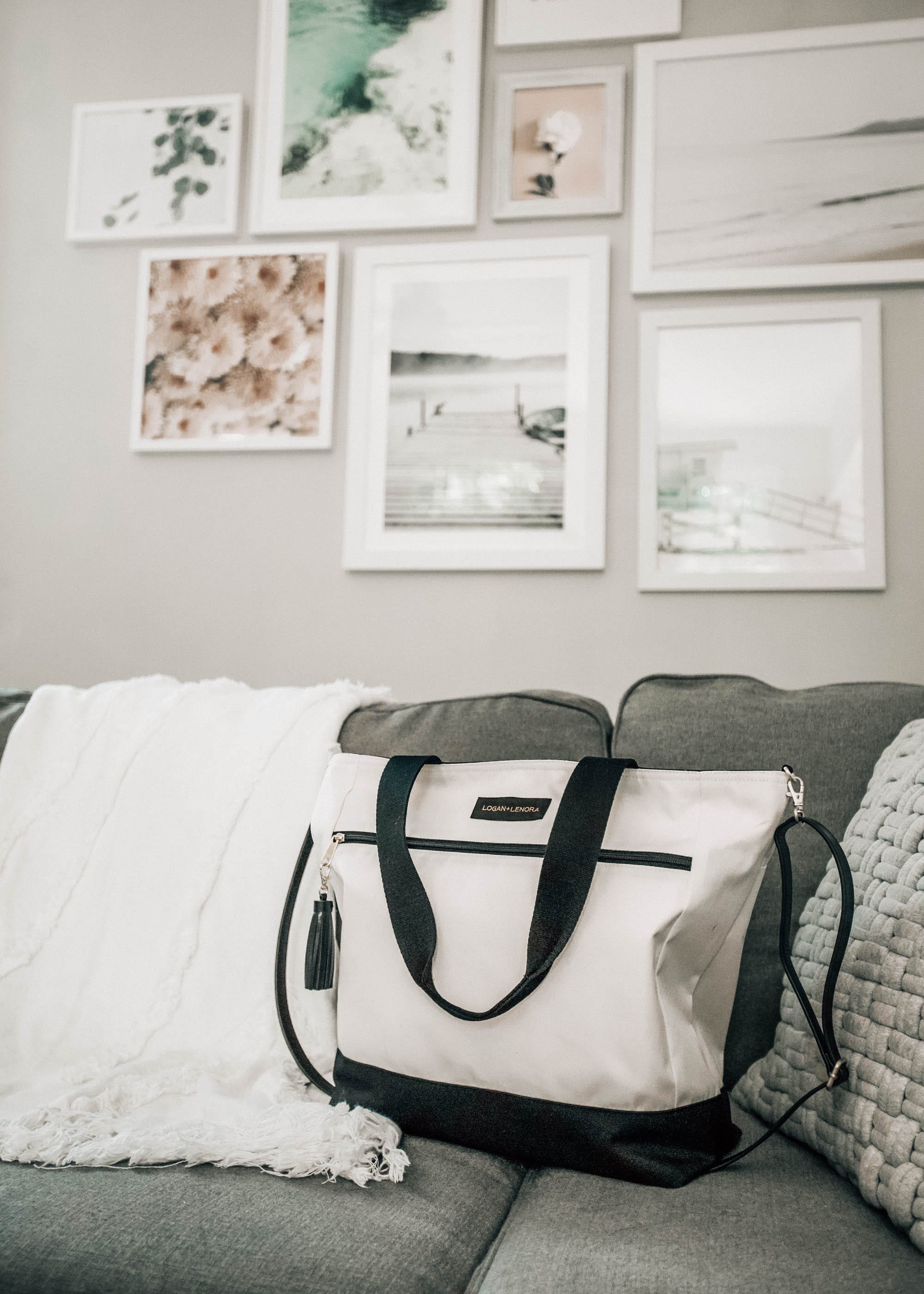 10 Items To Travel More Comfortably - Pretty in the Pines, New York City  Lifestyle Blog