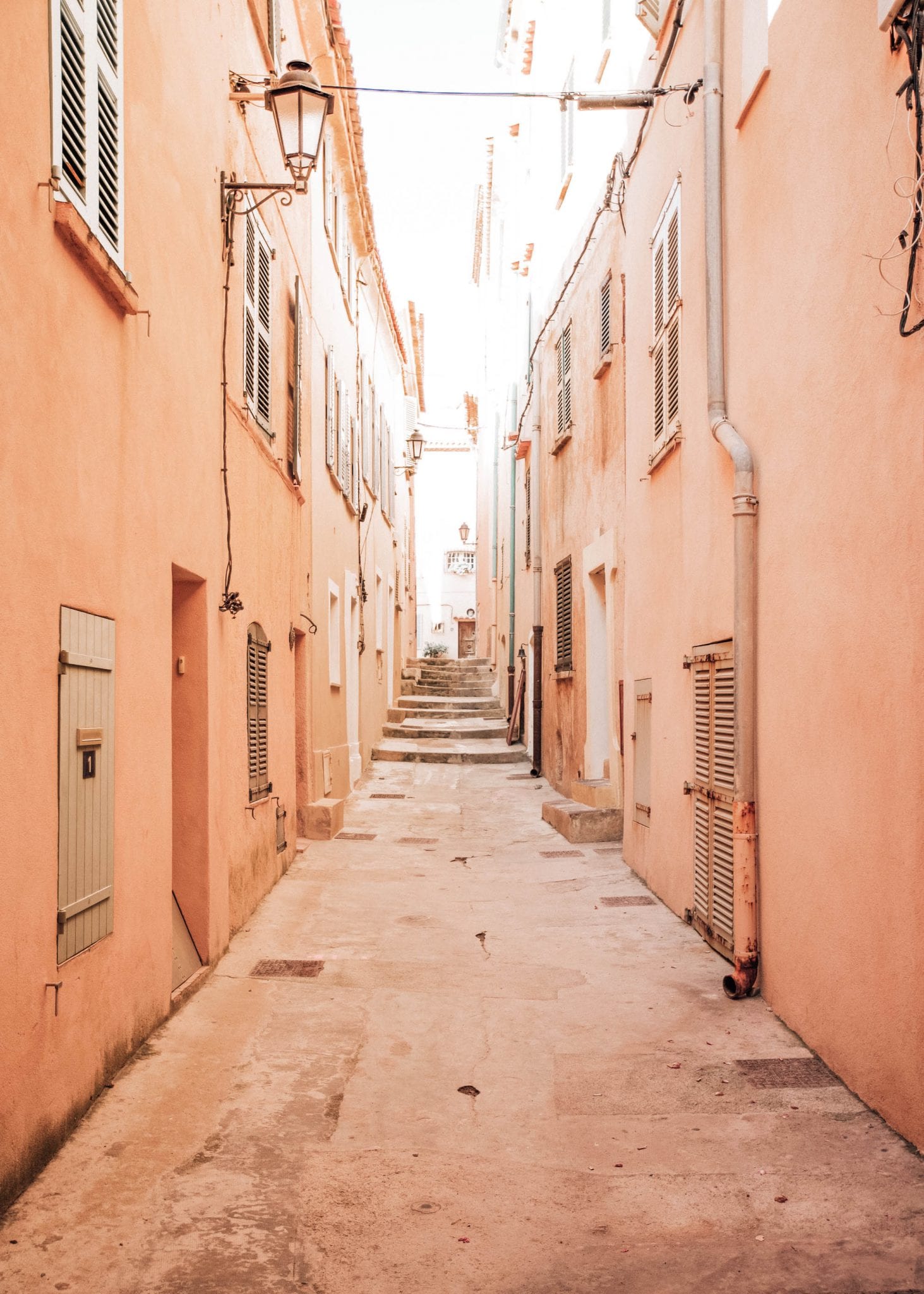 South of France Travel Diary - PART 1 in St. Tropez, Grimaud and Gassin